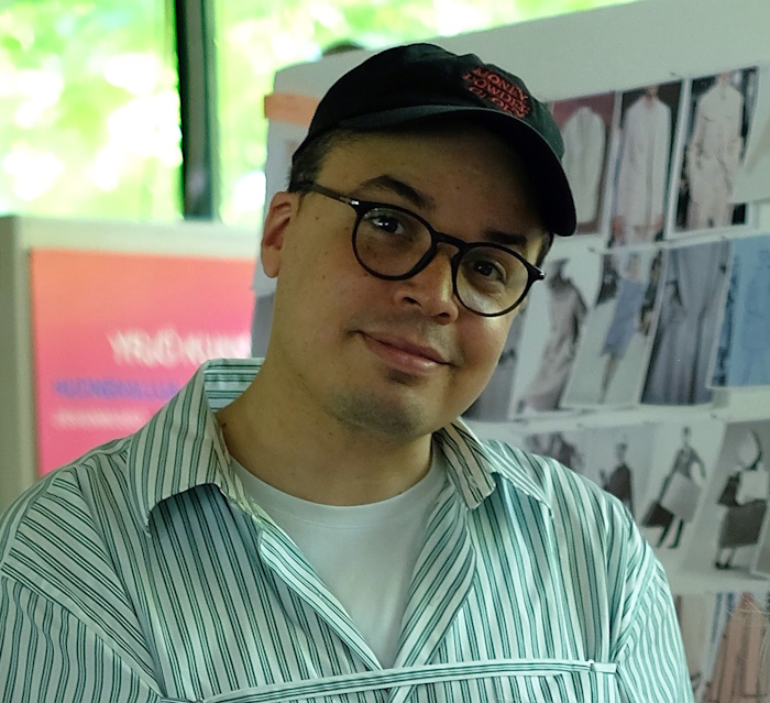 Kuva: David Poulsen. Muotisuunnittelija Ervin Latimer aikoo käyttää Kamu-projektin hankehaun voittopotin uuden kiertotalouden liiketoimintakonseptin lanseeraamiseen tulevana syksynä.