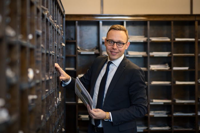 Kuva: Joel Vanhanen. Työministeri Matias Marttinen vie eteenpäin hankintalakiuudistusta.