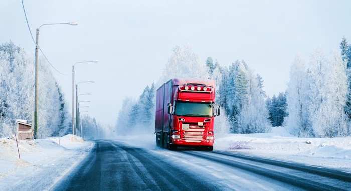 Kuva: Adobe Stock. E-metaani voi korvata fossiilisia polttoaineita muun muassa raskaassa liikenteessä. 