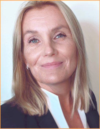 Kuva: Sari Sarome-Nykäsen albumi. Sari Sarome-Nykänen on Lecloop Oy:n toimitusjohtaja ja yrittäjä, tutkija sekä liiketoiminnan ja viennin kehittäjä. Hänet tunnetaan somessa myös korjauskenraalina.