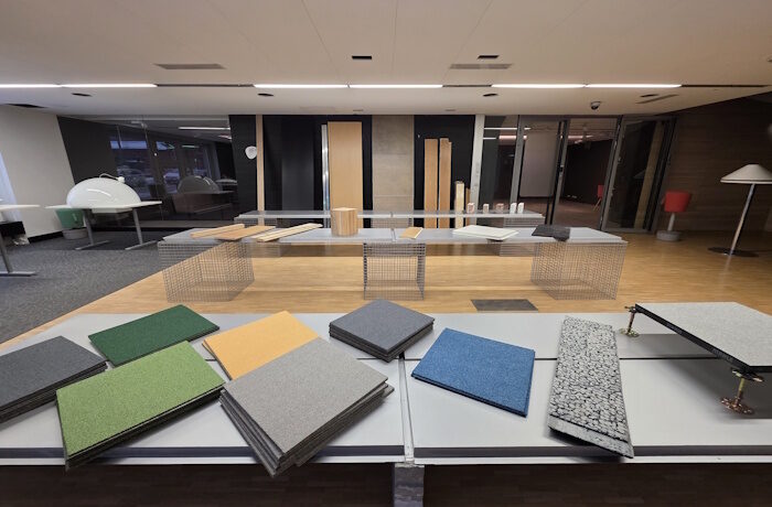 Kuva: YIT. Helmikuussa Spolia Design ja YIT avasivat fyysisen Kiertotalouskorneri-kaupan Helsingissä, Teollisuuskatu 15:ssä. Kiertotalouskornerissa vietettiin helmikuun lopussa myös kuntien ja yritysten yhteisen Rakennusosapankin avajaisia.