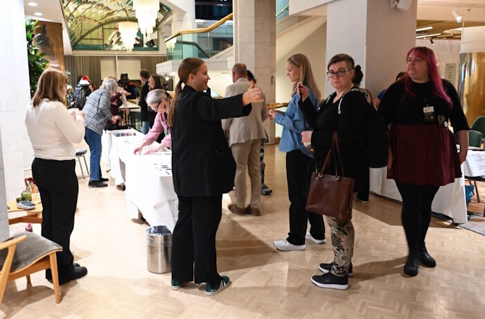 Kuva: Tero Pajukallio. Tunnelmia viime vuoden Jätehuoltopäiviltä. Ne olivat viimeiset sillä nimellä tunnetut yhdistyksen järjestämät päivät, sillä nyt yhdistyksen nimi on Materiaalikierto ry ja lokakuun perinteinen tapahtuma on tänä vuonna nimeltään Materiaalikiertopäivät.