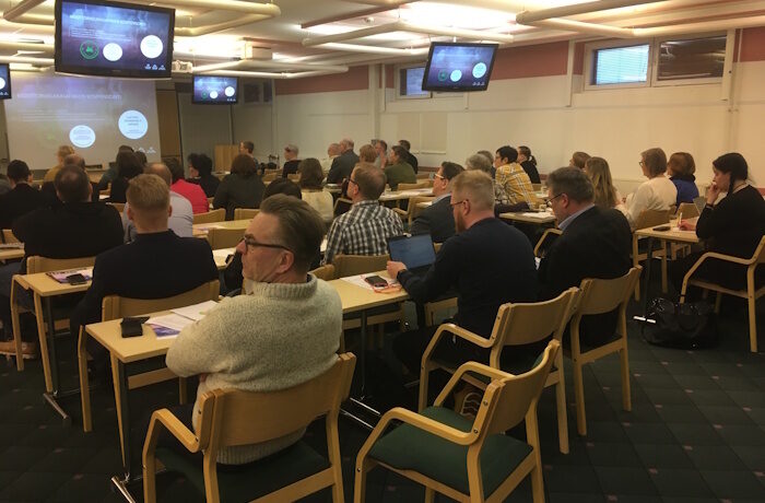Kuva: Elina Saarinen. Vuonna 2020 Pidä Lappi Siistinä ry:n ympäristöseminaari järjestettiin Levillä.