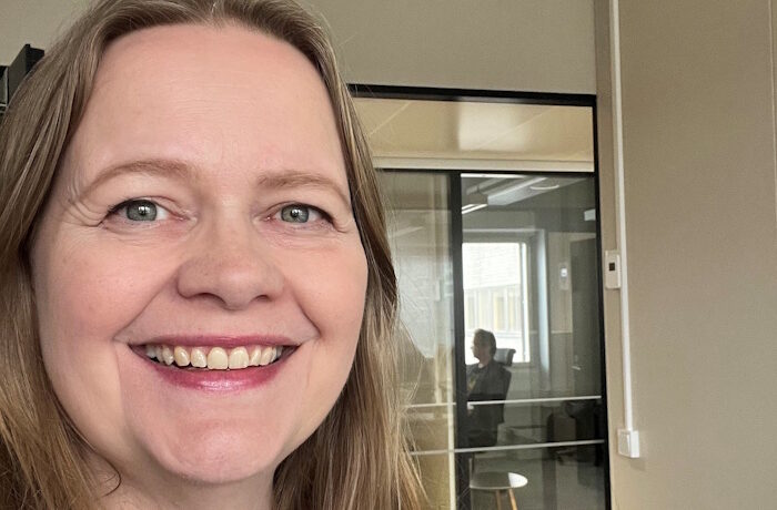 Kuva: Paula Vastelan albumi. Paula Vastela edistää Uudenmaan liitossa KOPPI-hanketta (Alueelliset kotipesät – tuki ja pilotointi kiertotalouden green deal –sitoumuksiin 2025–2027).