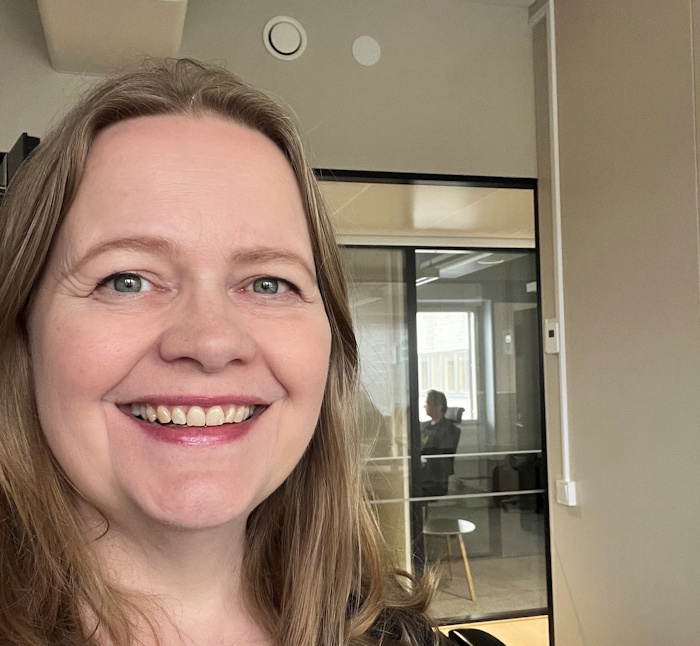 Kuva: Paula Vastelan albumi. Paula Vastela edistää Uudenmaan liitossa KOPPI-hanketta (Alueelliset kotipesät – tuki ja pilotointi kiertotalouden green deal –sitoumuksiin 2025–2027).